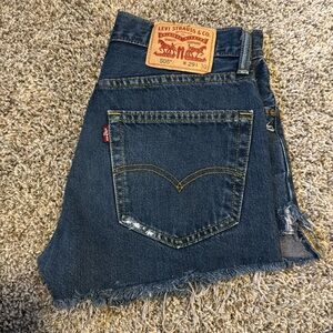 Levi’s jean shorts